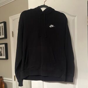 Nike Men's Black Pullover Hoodie